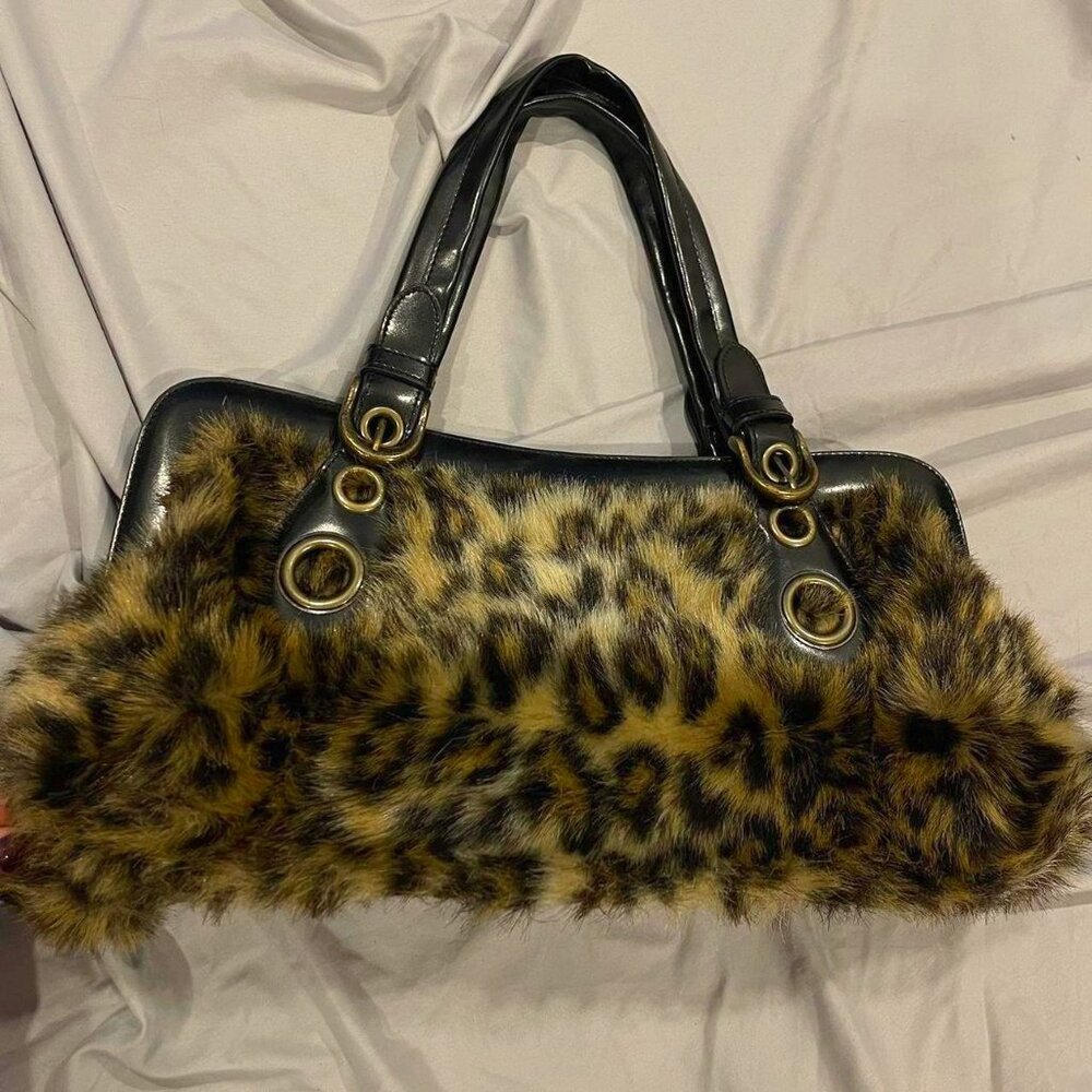 Faux fur leopard print shoulder bag